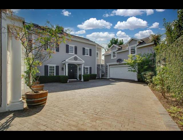 4 BEDROOM PROPERTY TO RENT IN FOURWAYS GARDENS